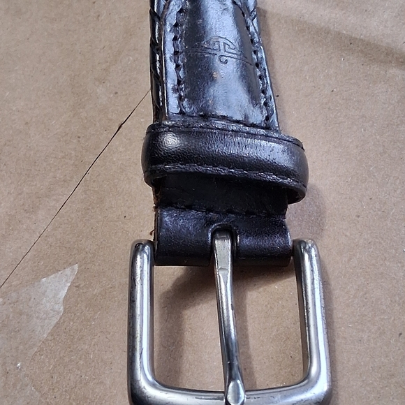 Docker's Men's Genuine Black Leather 34" Belt - Picture 7 of 9